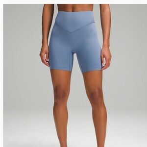 Lululemon Breezethrough High Rise no front seam blue biker shorts